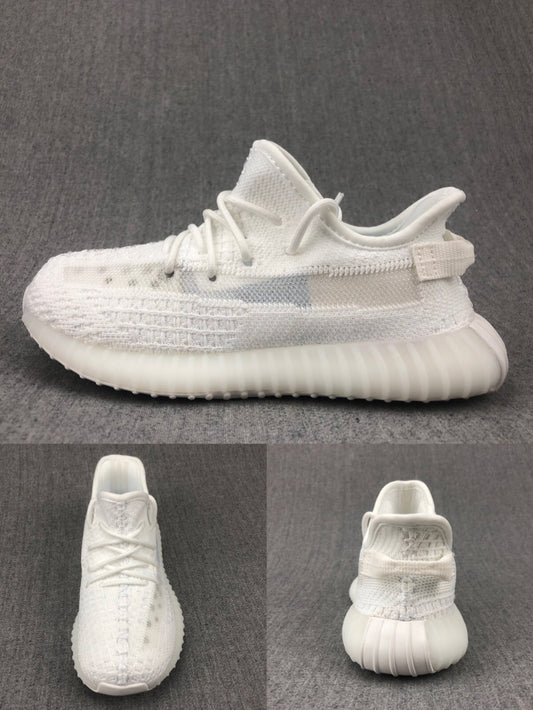 Yeezy 350 V2 Kids Sneakers in White