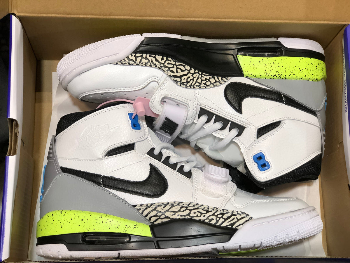 Jordan Legacy 312 Command Force White Black Sneakers AQ4160-107