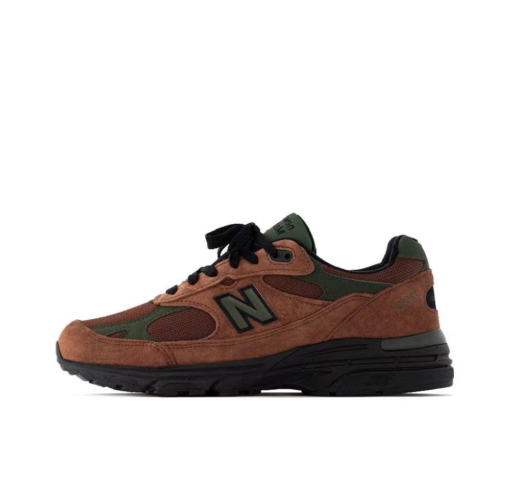 New Balance 993 Low-Top Sneakers Brown Green