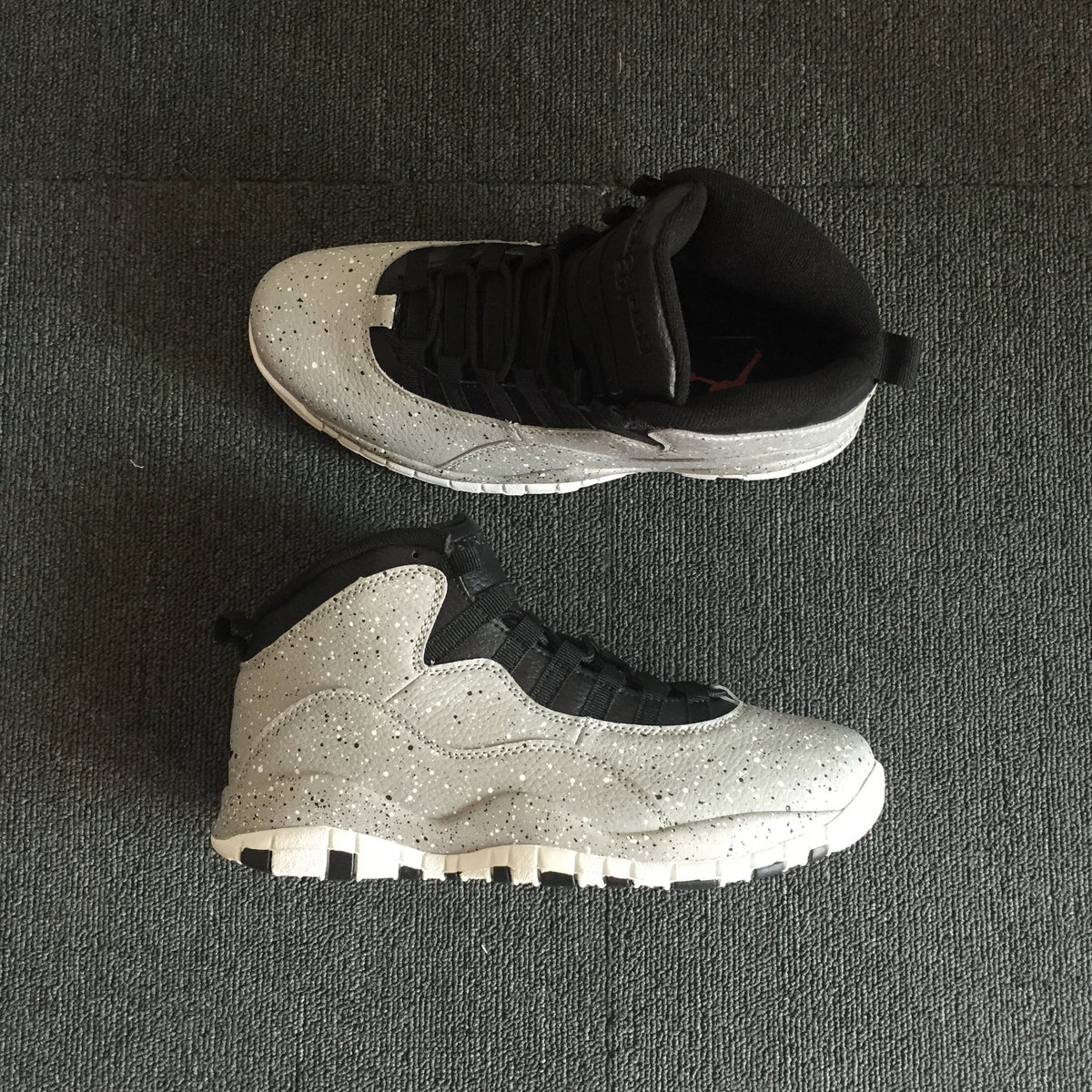 Jordan 10 High Sneakers in Grey and Black Speckle