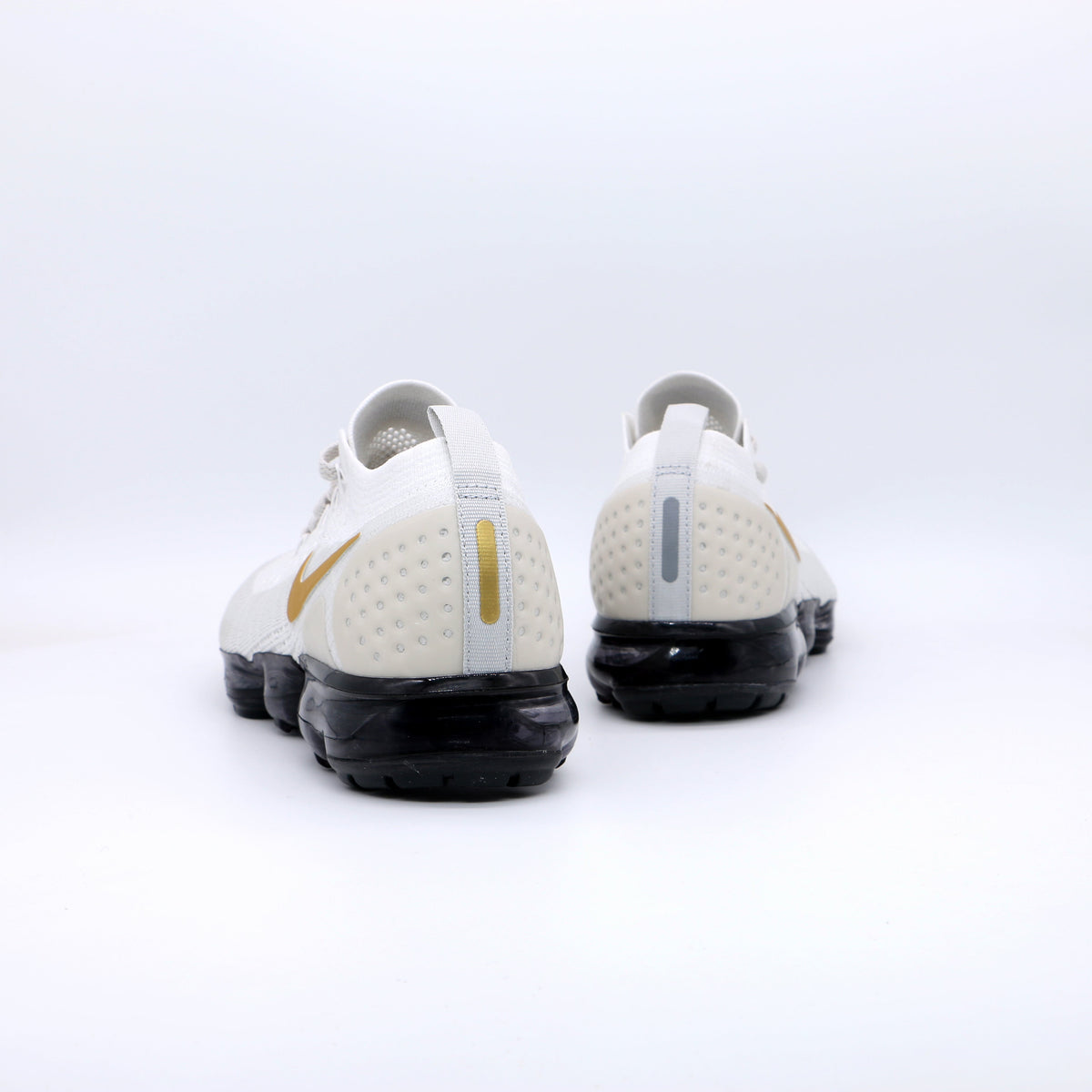 Nike Air VaporMax Flyknit White Gold Black Sneakers 942842-010