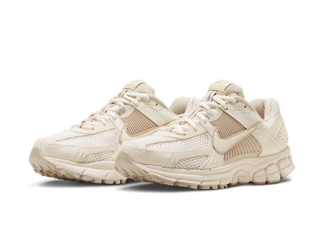 Nike Air Max 720 Saturn Ivory White Sneakers