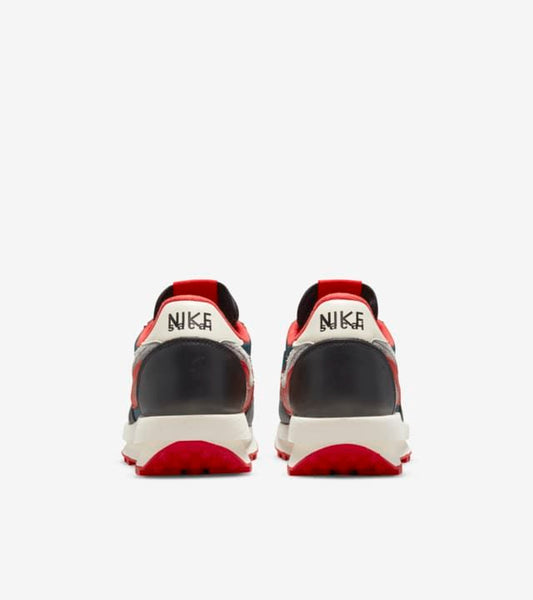 Nike x sacai LDV Waffle Sneakers DJ4877-300