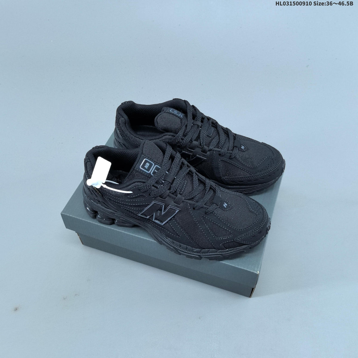New Balance 1906R Black Sneakers HL031500910