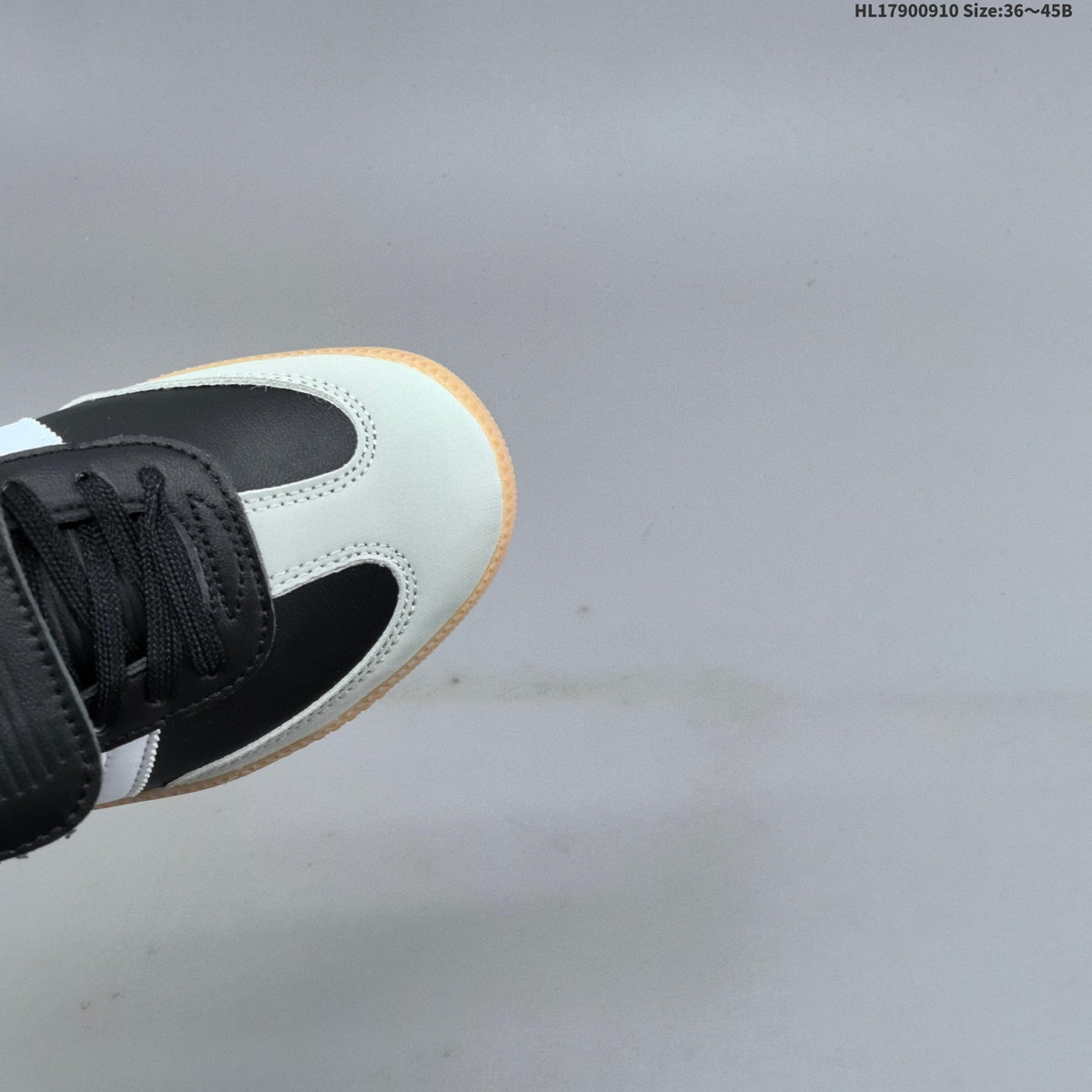 Adidas Samba Low-Top Sneakers Black White Gum IG2010