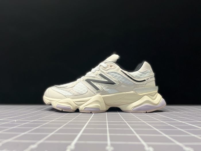 New Balance U9060DUA Cream Chunky Sneakers