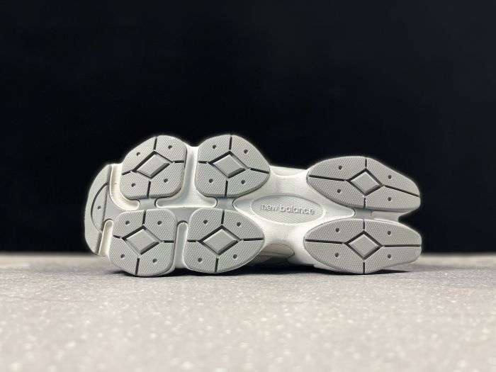 New Balance 9060 Grey Sneakers U9060GG