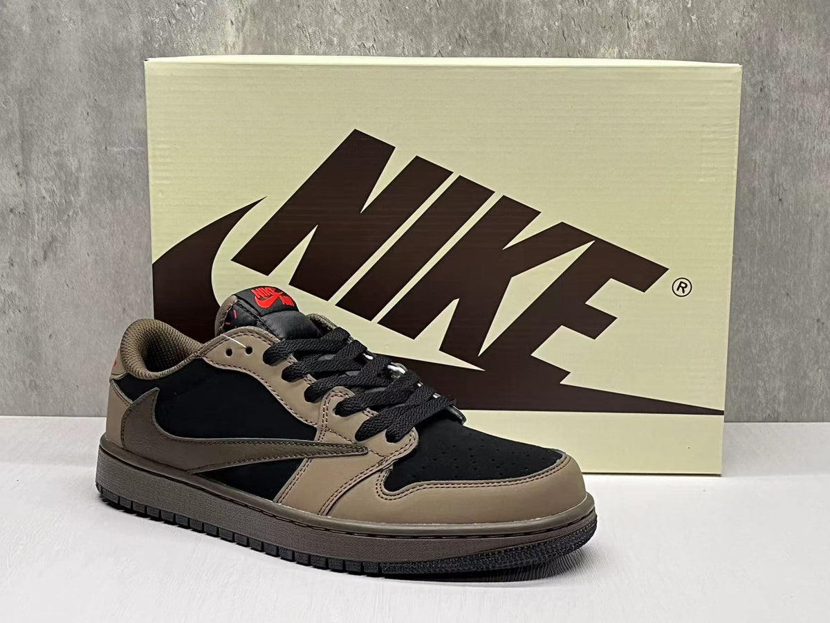 Jordan 1 Low Travis Scott Black Mocha Sneakers