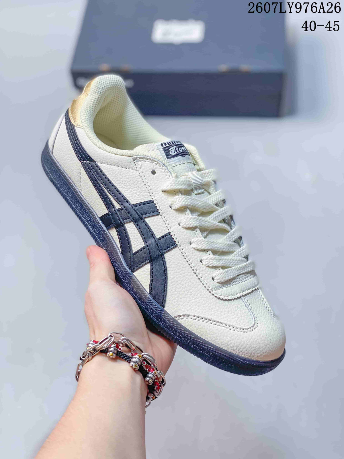 Onitsuka Tiger Tokuten Low-Top Sneakers