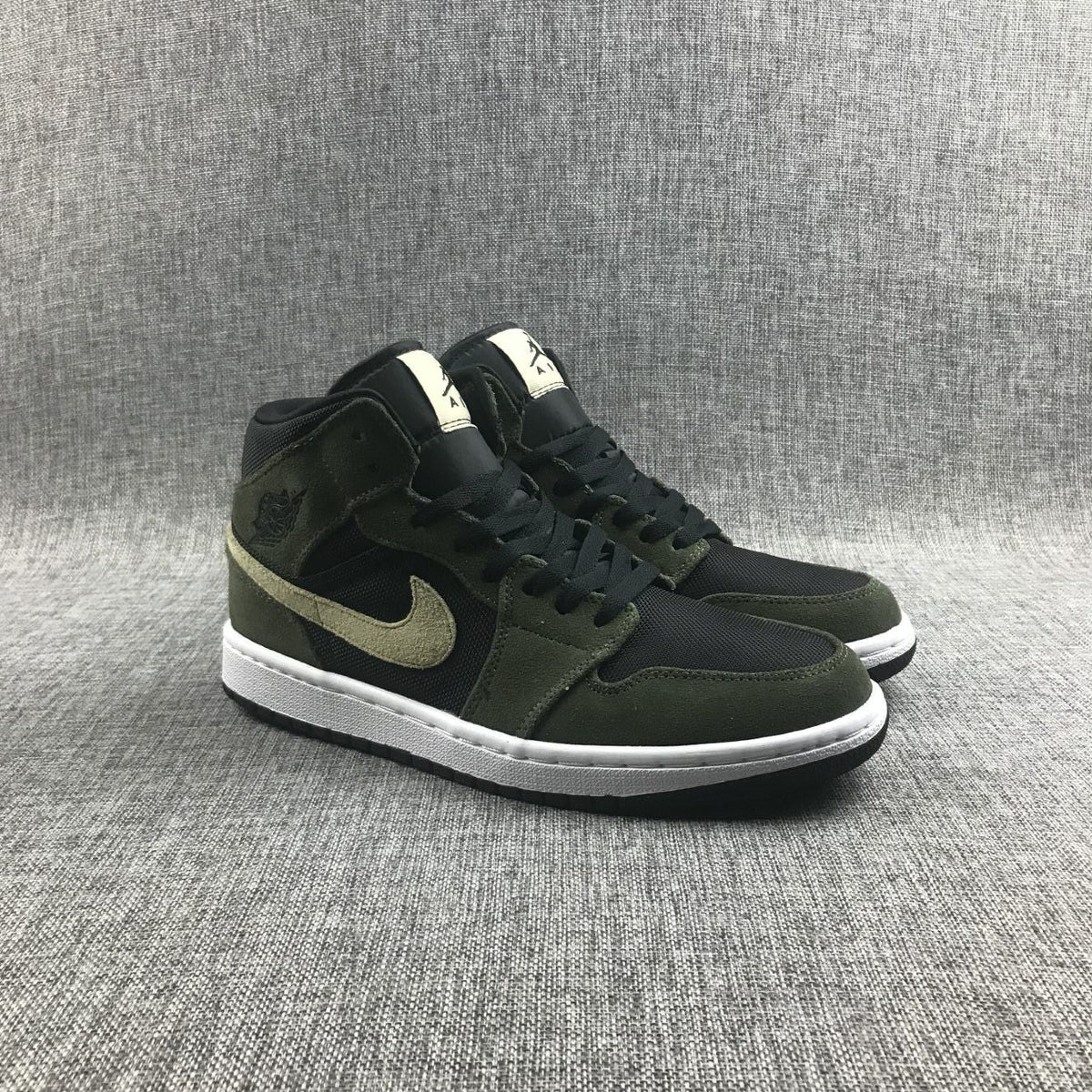 Air Jordan 1 Mid Sneakers Olive Green BQ6472-030