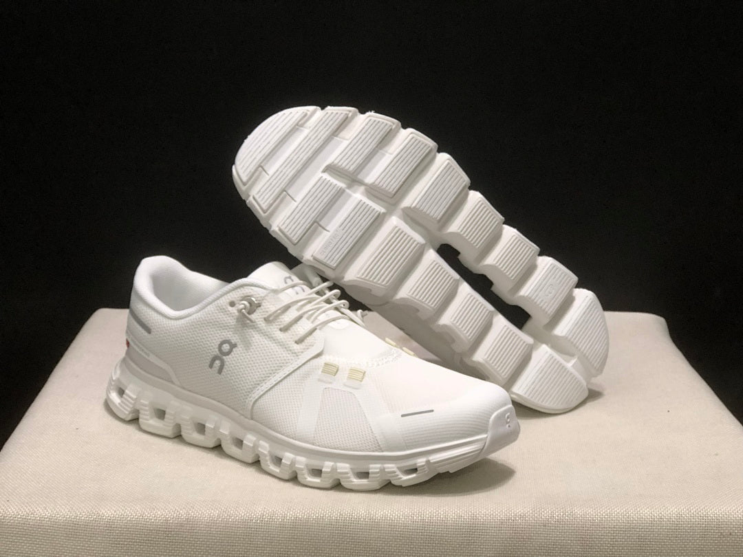 On Cloud 6 White Running Sneakers