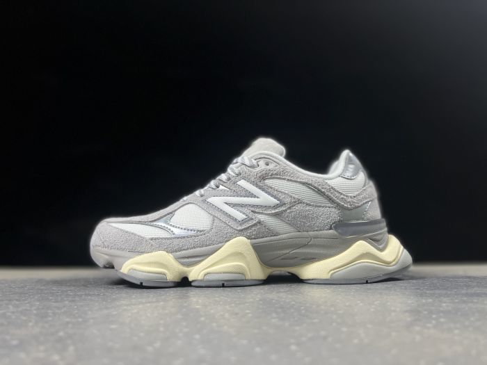 New Balance 9060HX Sneakers in Grey and Cream