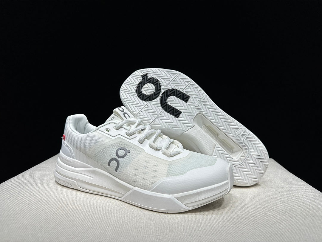 On THE ROGER Advantage Pro White Tennis Sneakers