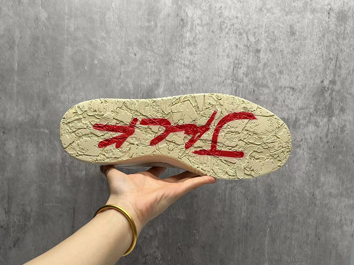 Nike Jordan x Travis Scott Sneaker in Sail and Yellow