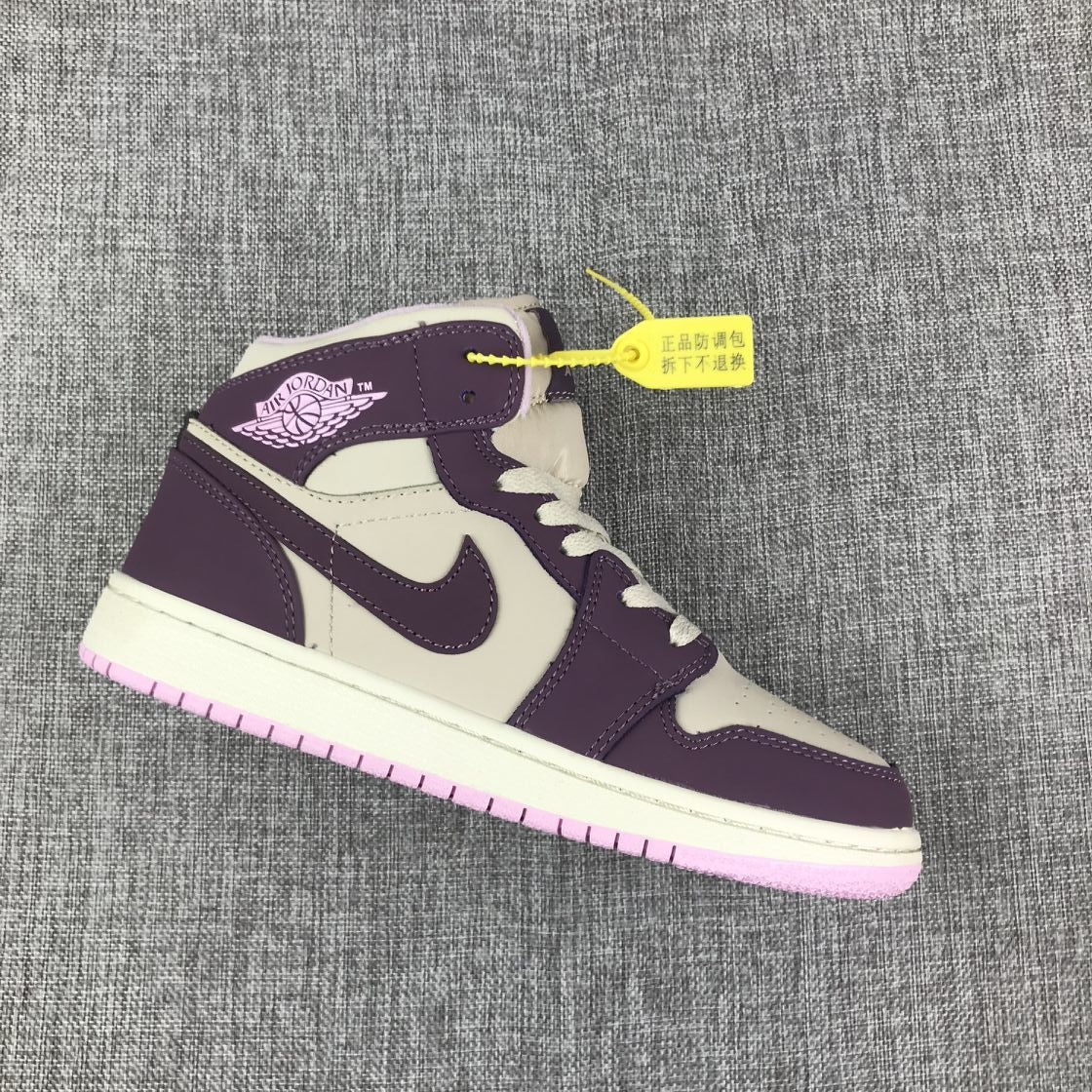 Air Jordan 1 Retro High OG White Purple Sneakers