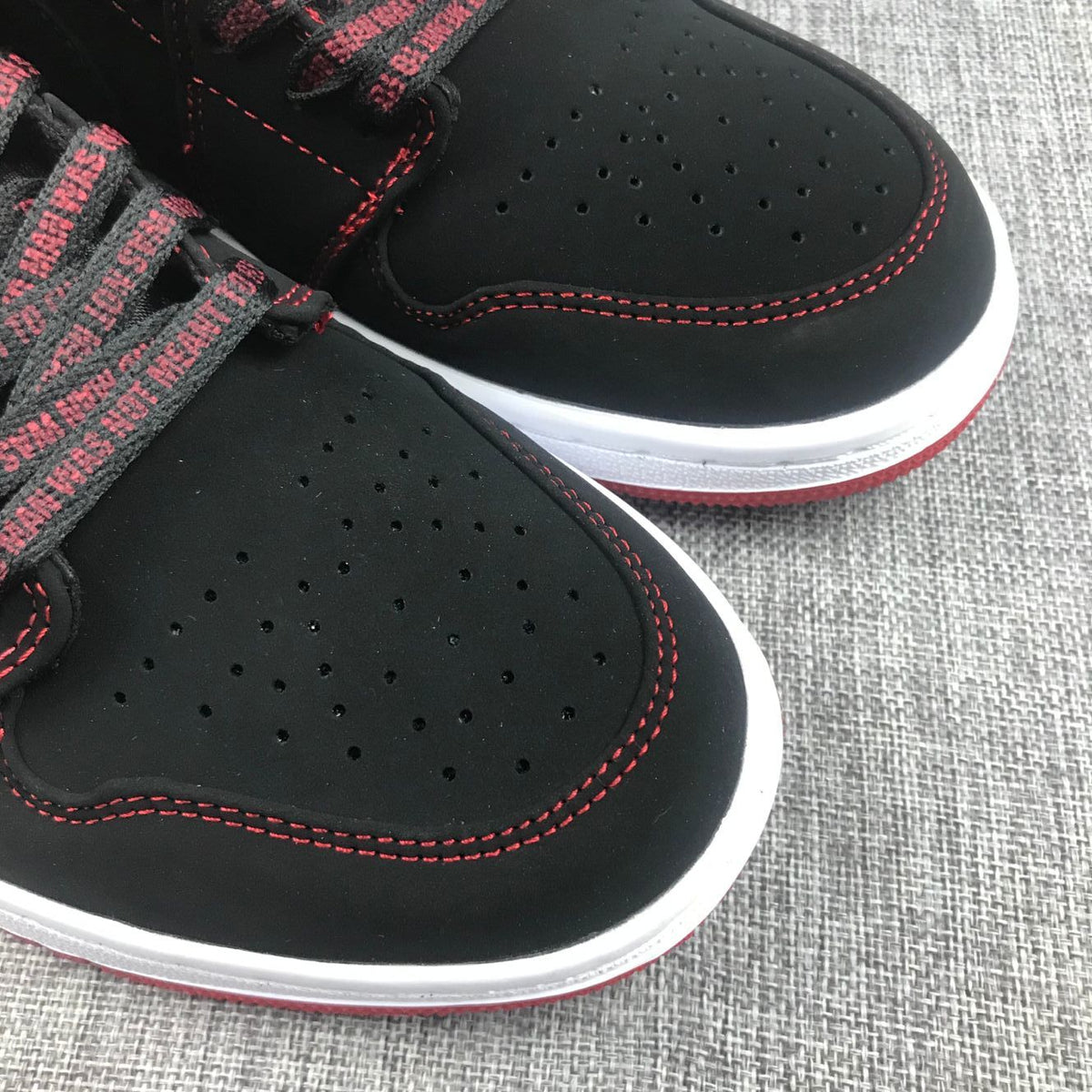 Jordan Air Jordan 1 Mid Sneakers Black Red CK5665-062