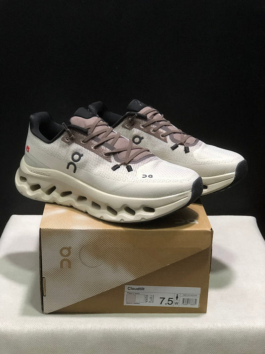 On Cloudtilt Sneakers in Pearl and Ivory