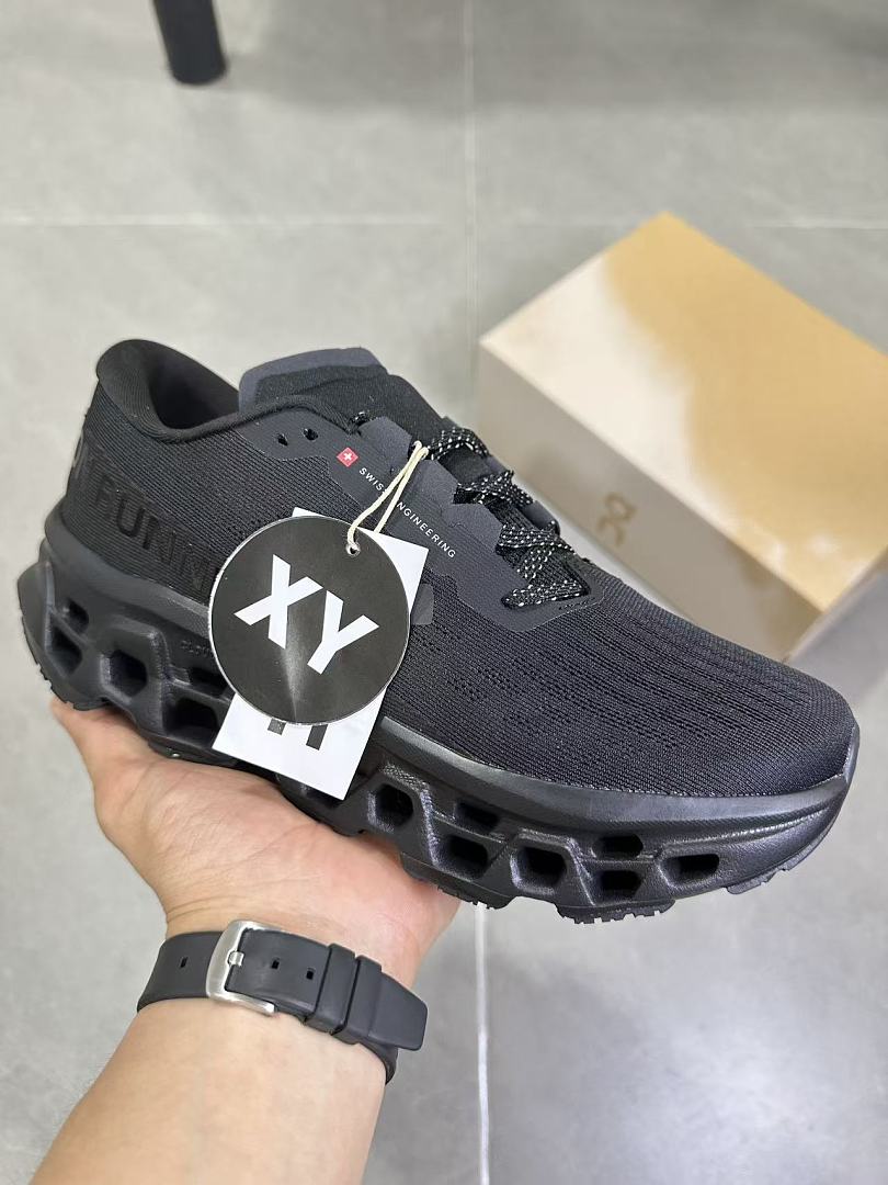 On Running Cloudmonster 2 Black Running Shoes