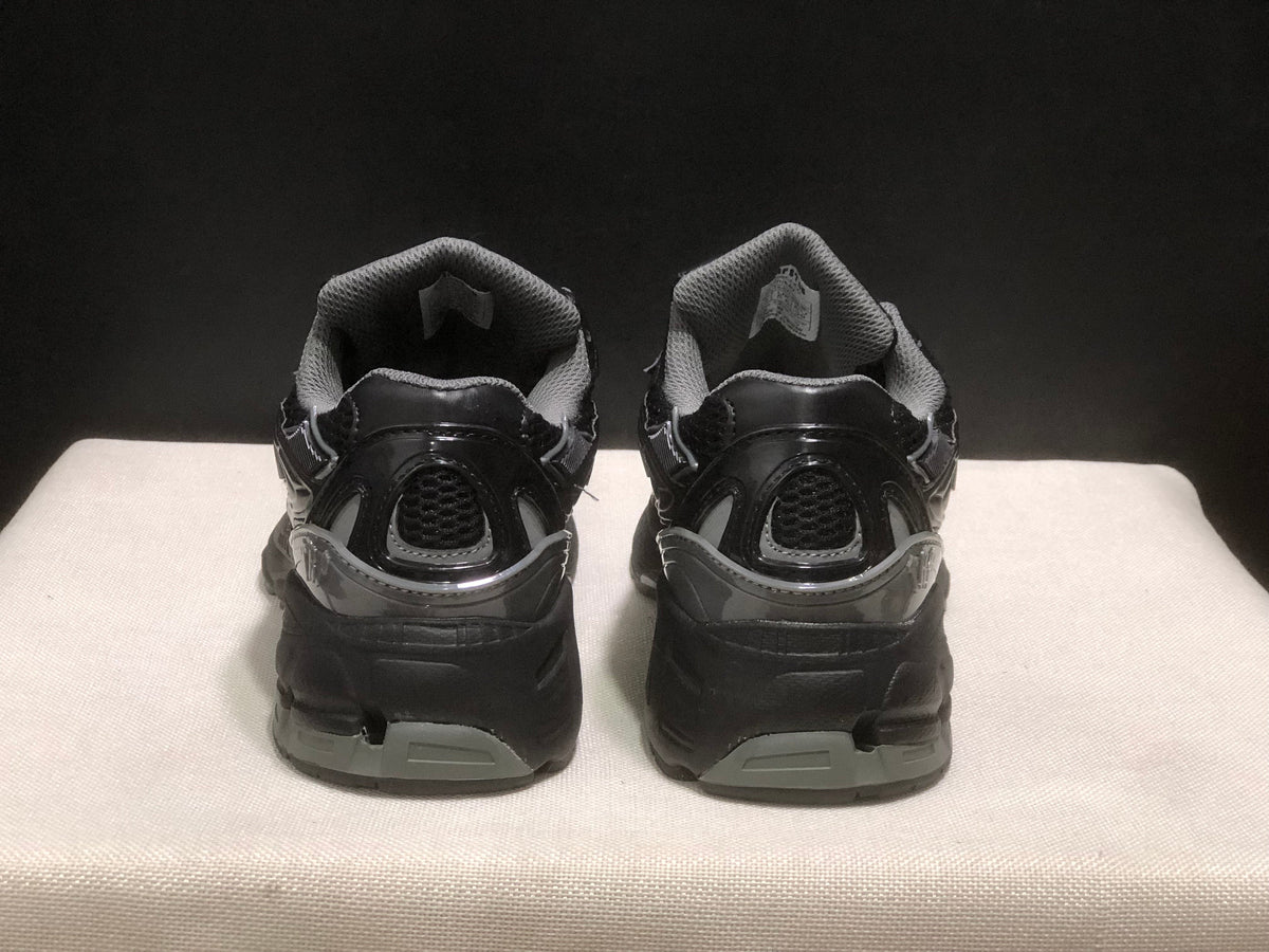 Trapstar TAP Retro Chunky Sneakers Black and Gray