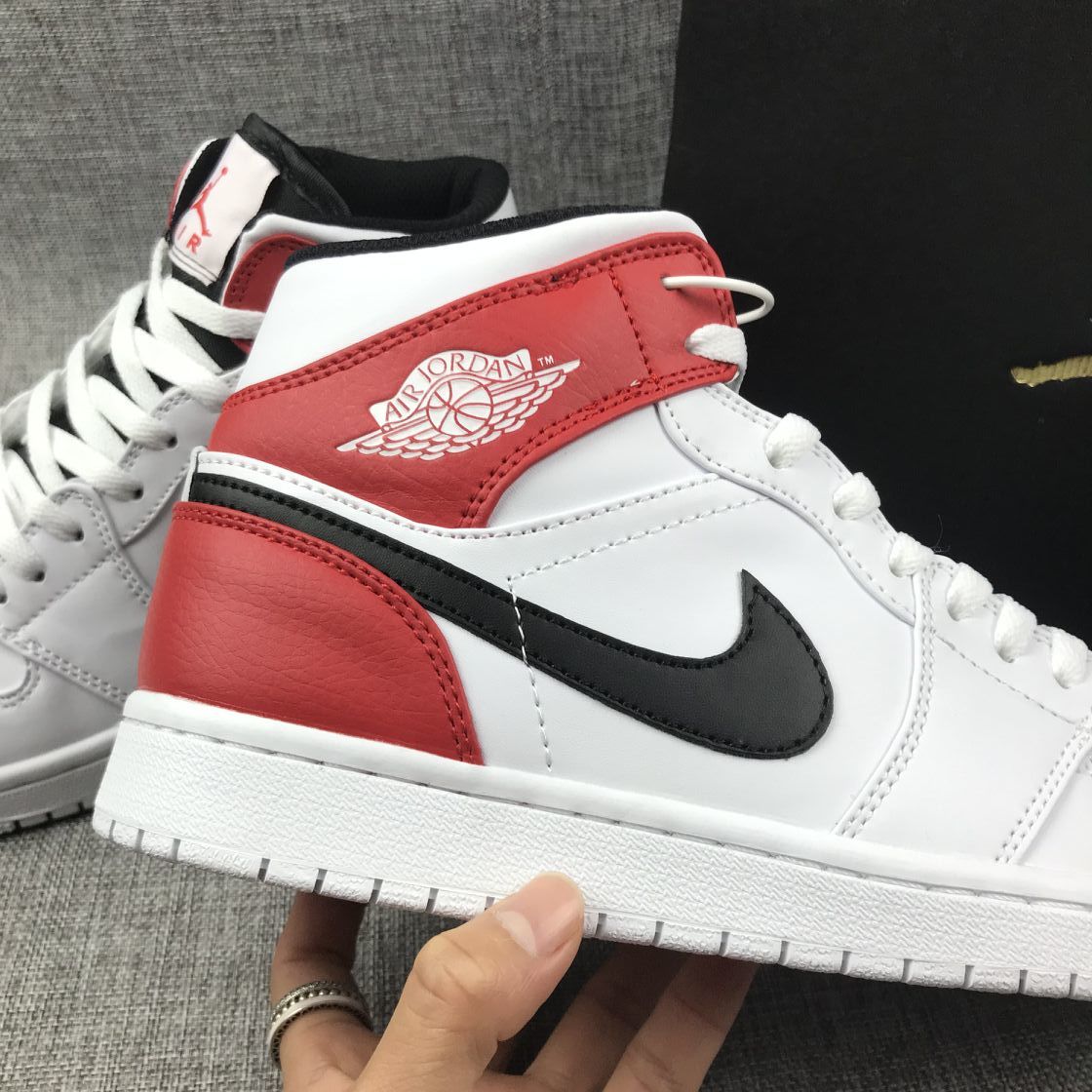 Air Jordan 1 Mid White Red Sneakers 554724-116