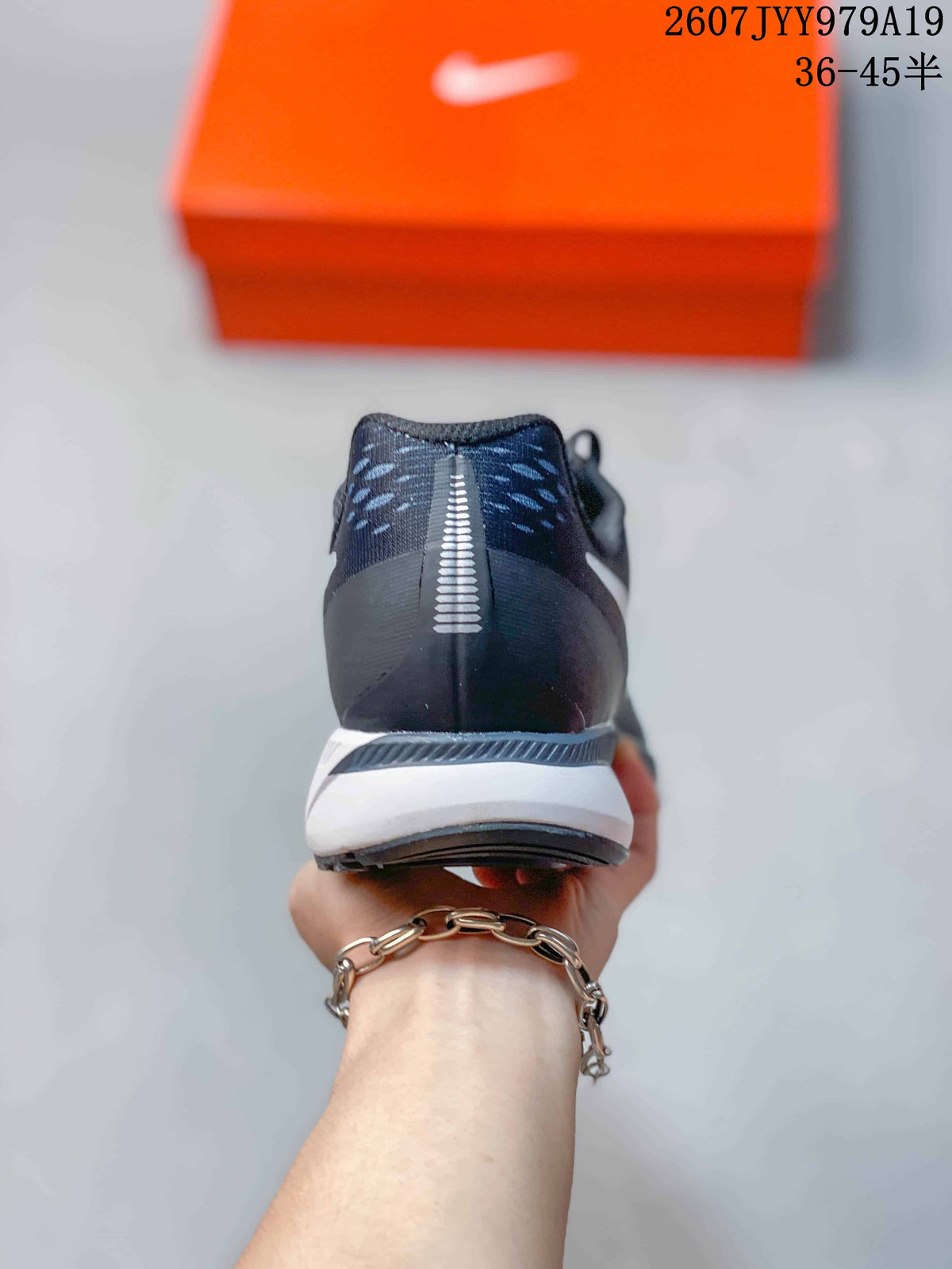 Nike Air Zoom Winflo 5 Running Sneakers Dark Gray