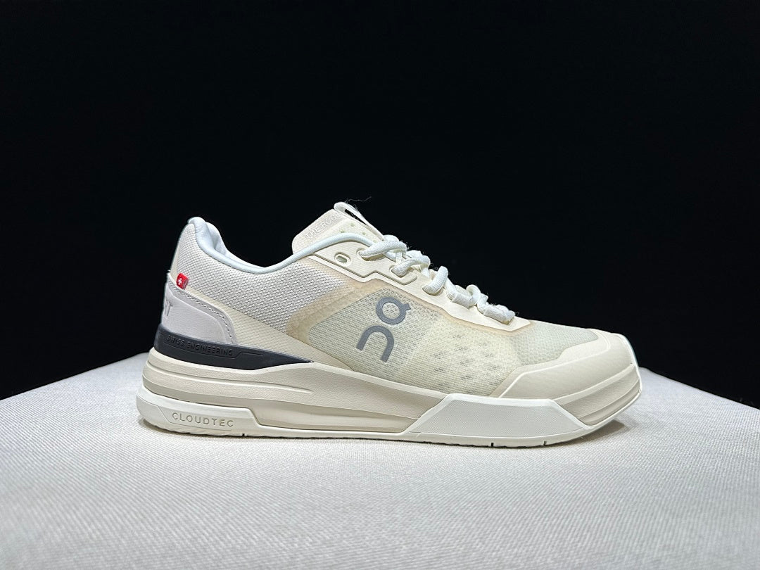 On The Roger Advantage Pro Sneakers in Cream and Black