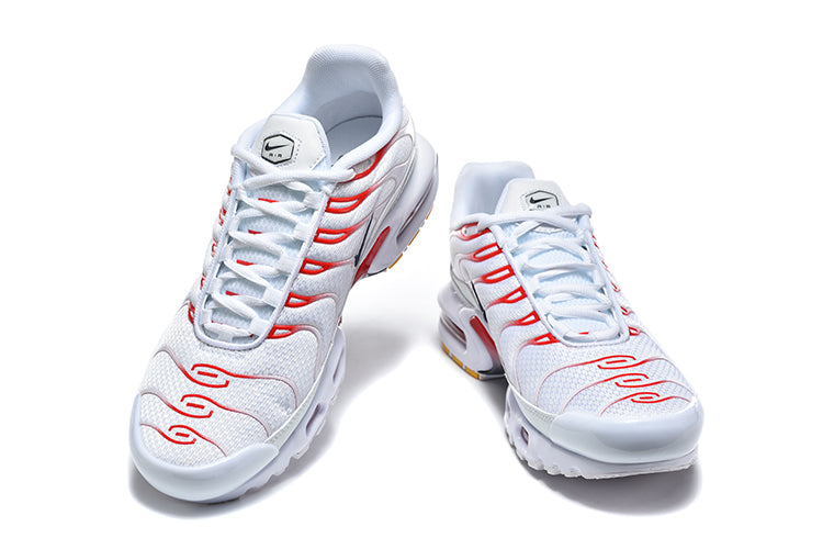 Nike Air Max Plus White Red Sneakers DM0032-034