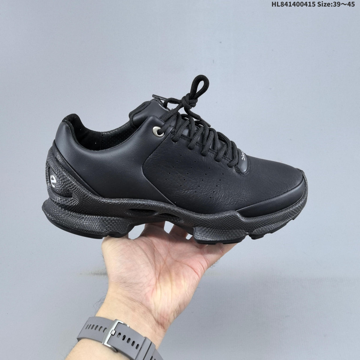 ECCO Men's Black Casual Sneakers with Lace-Up Design