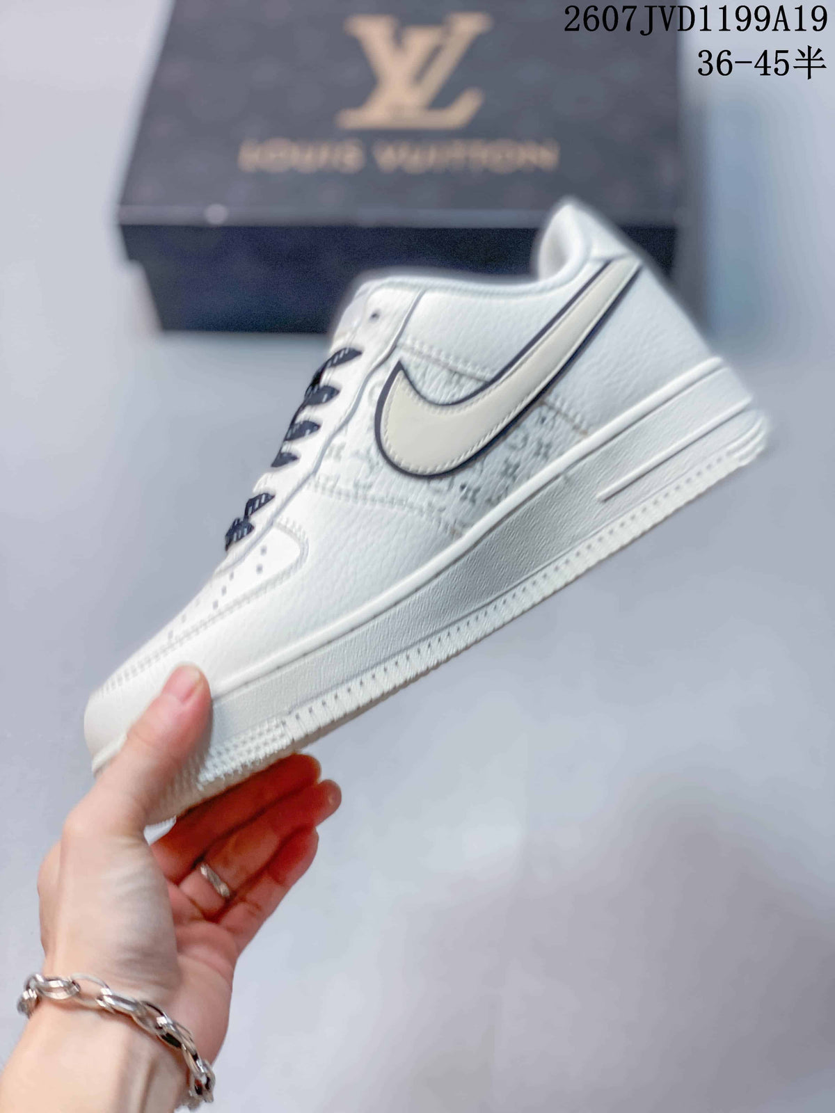 Nike Air Force 1 Low White Sneakers 2607JVD1199A19