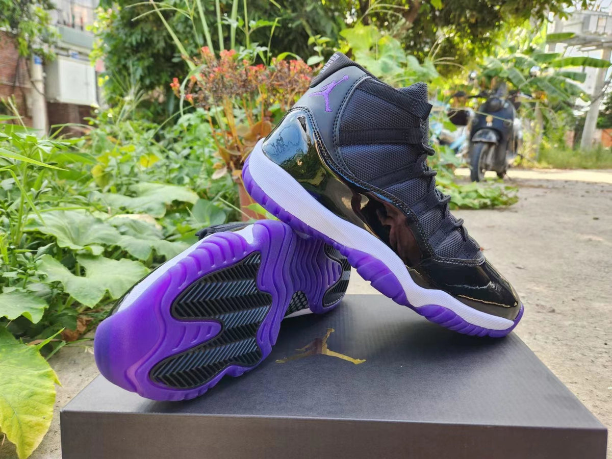 Jordan 11 High Sneakers Black Purple