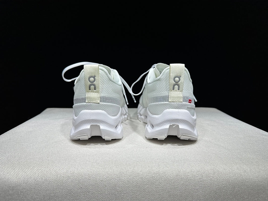 On Cloudsurfer Trail White Trail Running Shoes