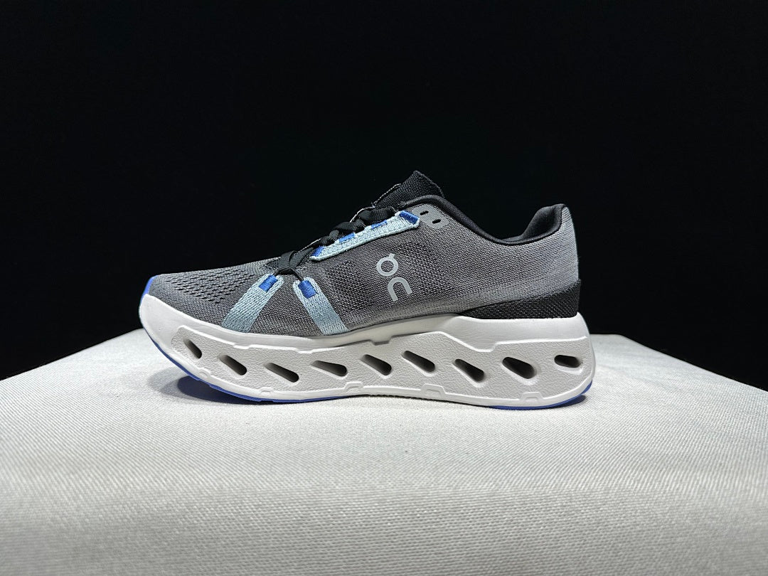 On Cloudeclipse Running Shoes in Gray and Blue