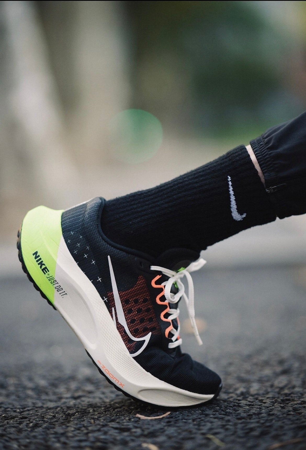 Nike Zoom Fly 5 Running Shoes Black Volt FB1847-011