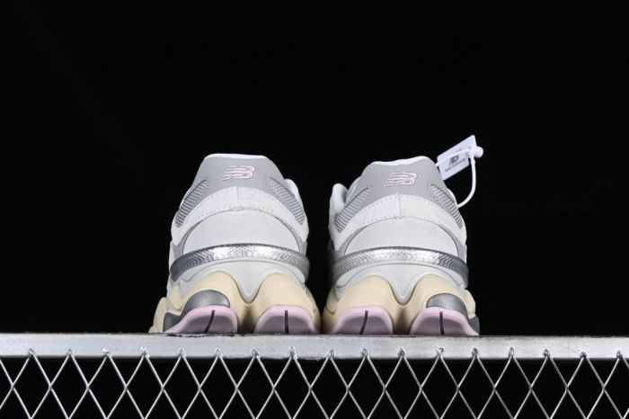 New Balance U9060GM Sneakers in Grey and Lavender