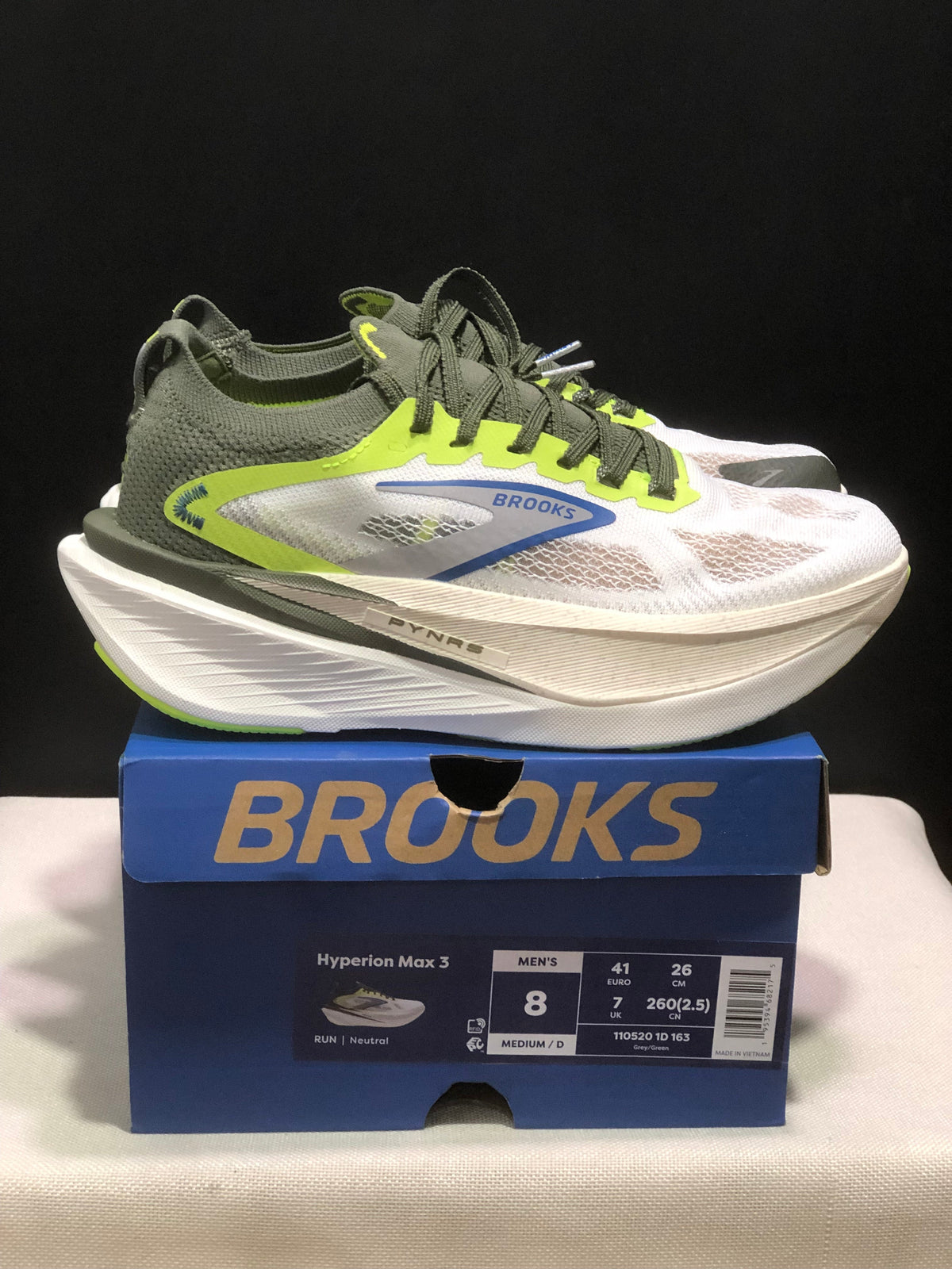 Brooks Hyperion Max 3 Running Shoes White Green