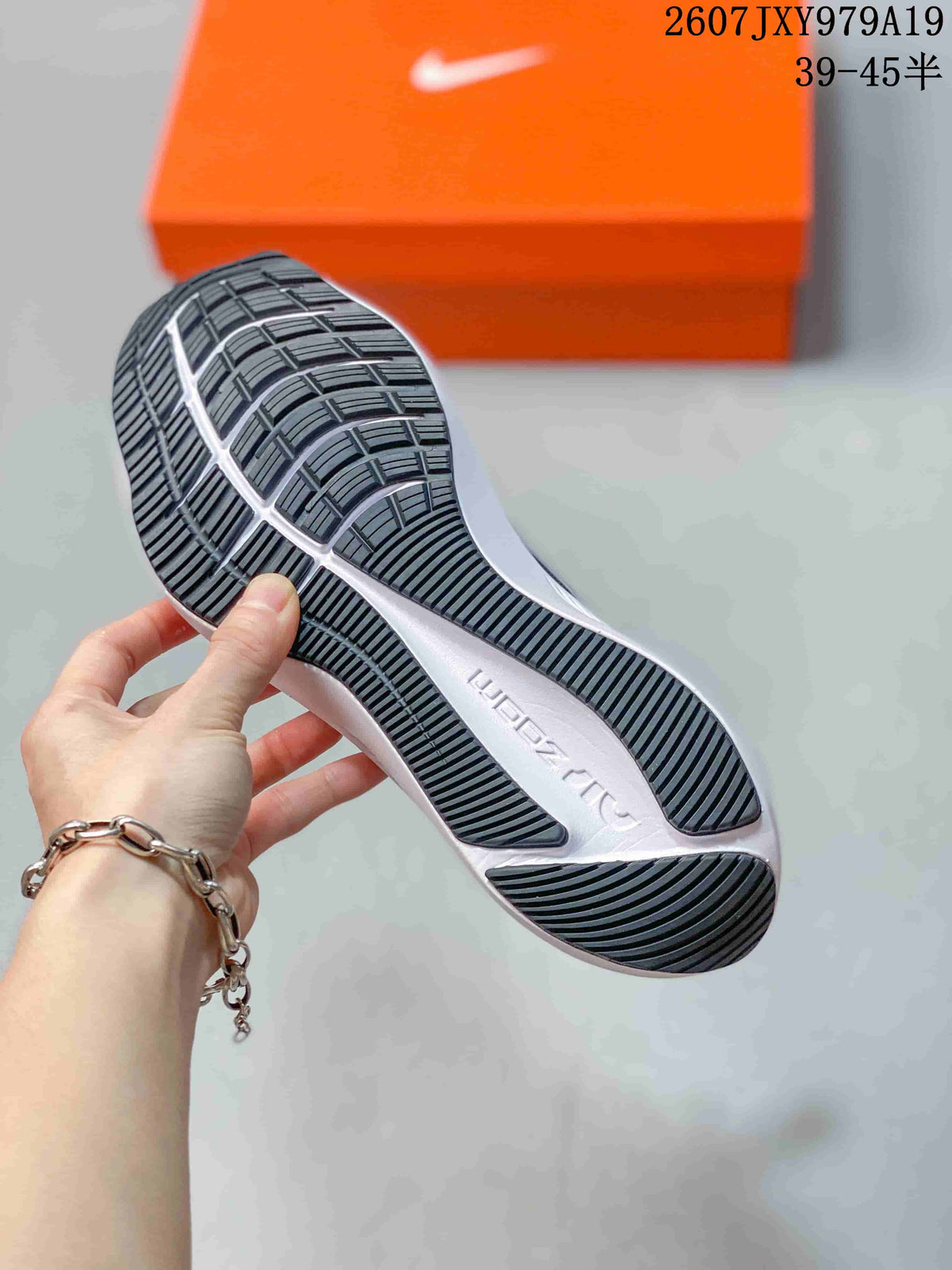 Nike Zoom Winflo 7 Men's Running Shoes Dark Gray 07JXY979A19