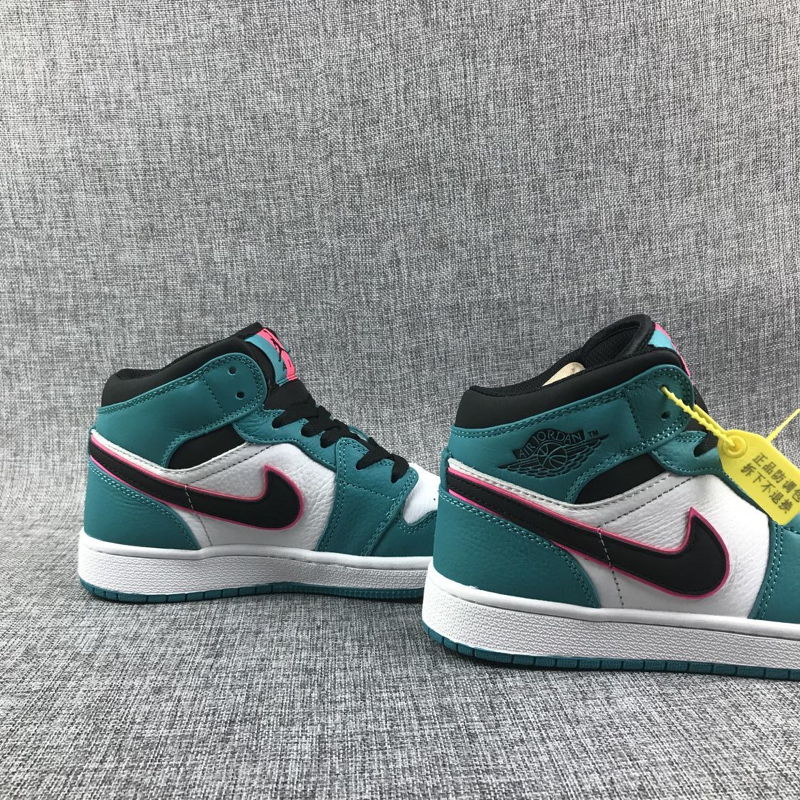 Jordan 1 Retro High OG South Coast Sneakers