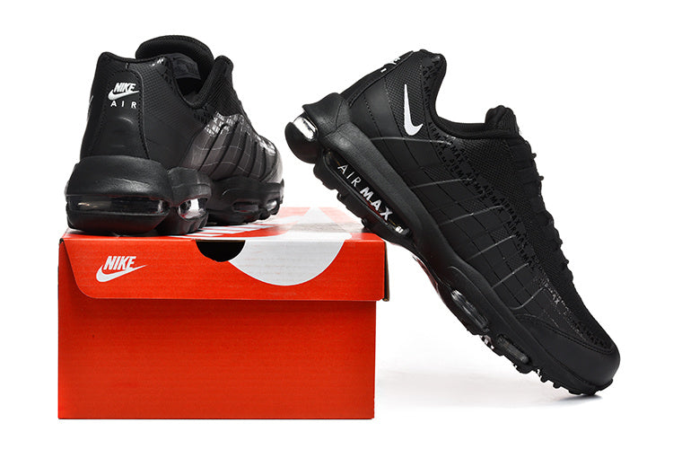 Nike Air Max Sneakers Black