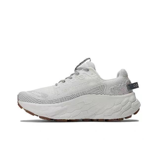 Mizuno Wave Rider 3 Running Shoes in White and Gray