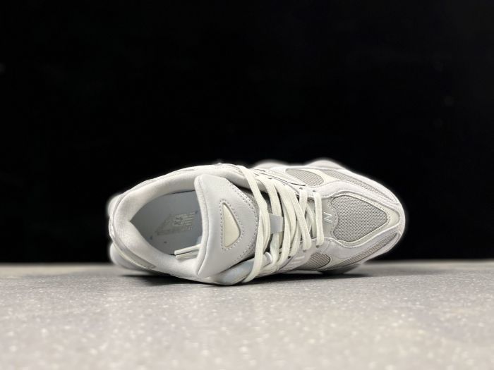 New Balance U9060JCG Sneakers in Light Grey
