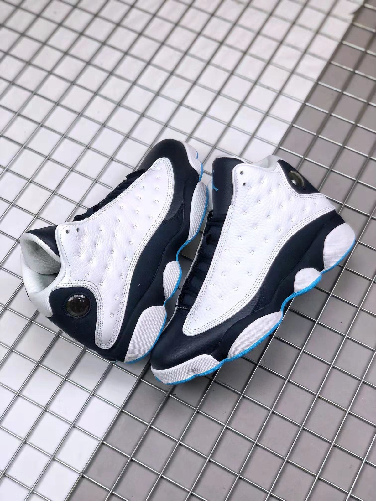 Jordan Air Jordan 13 Obsidian Sneakers 414571-144