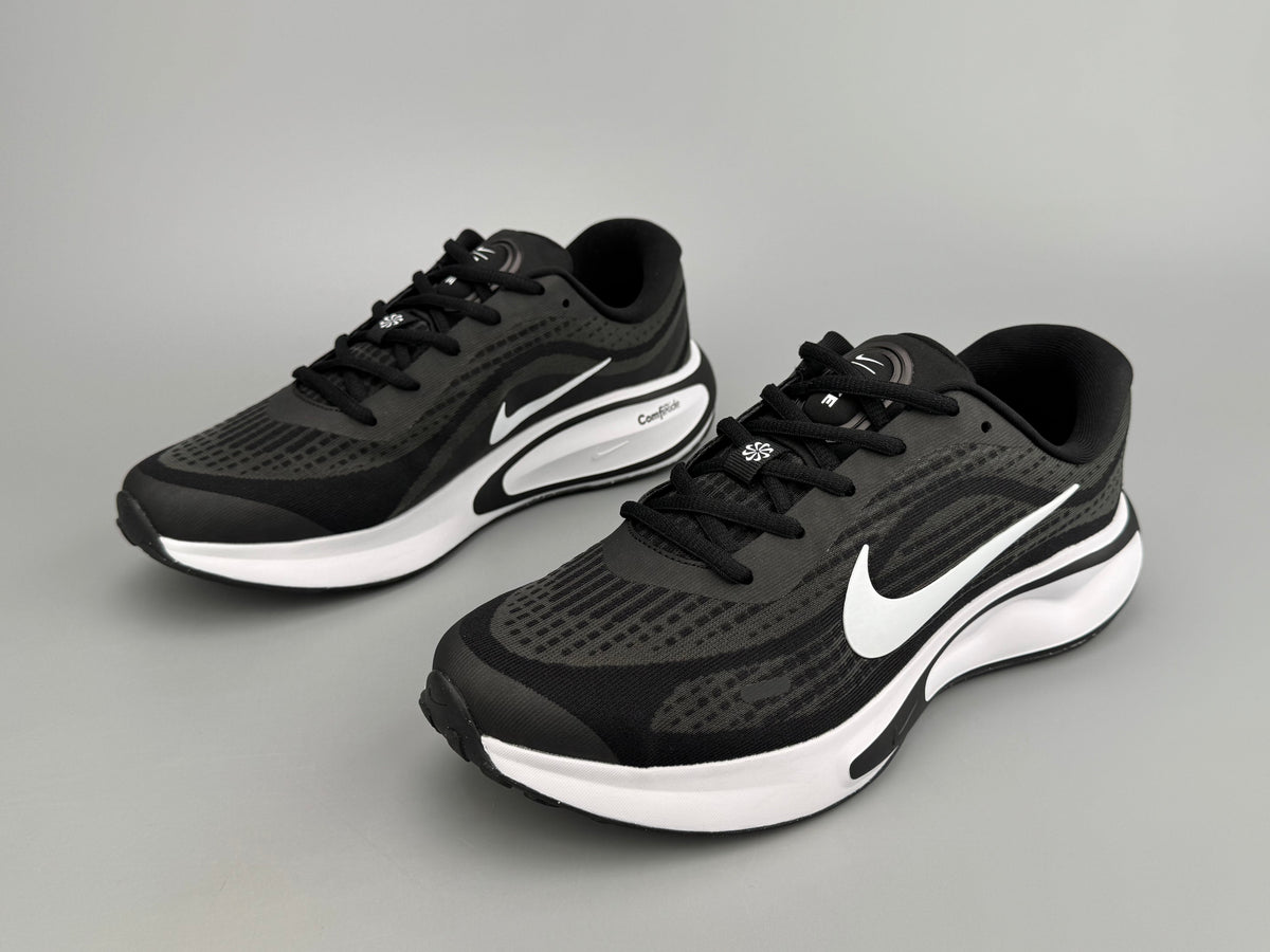 Nike Journey Run Black and White Running Shoes FN0228-001