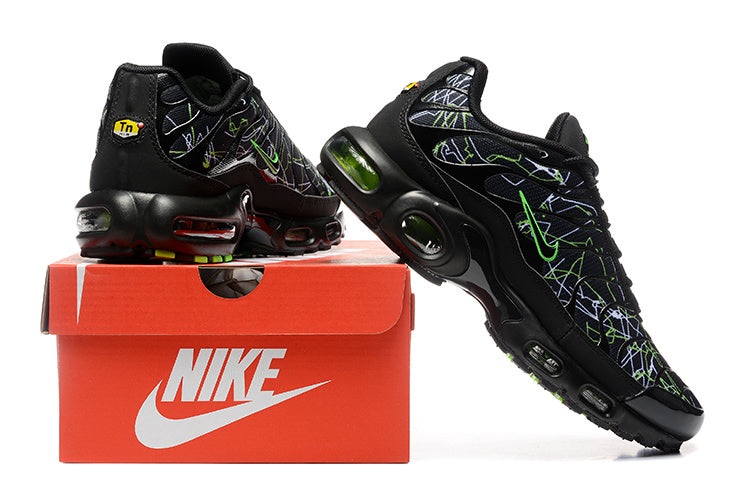 Nike Air Max Plus Black and Green Pattern Sneakers 8909-706