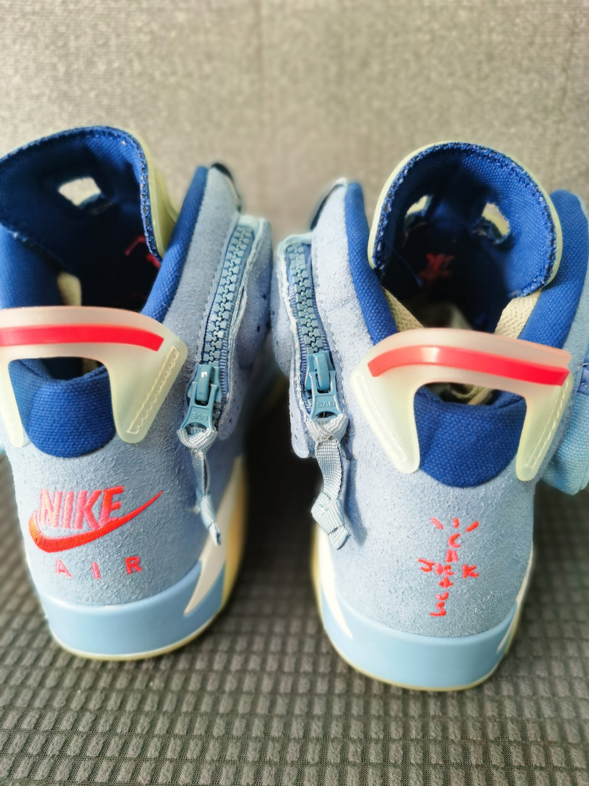 Jordan 6 Travis Scott Blue High-Top Sneakers