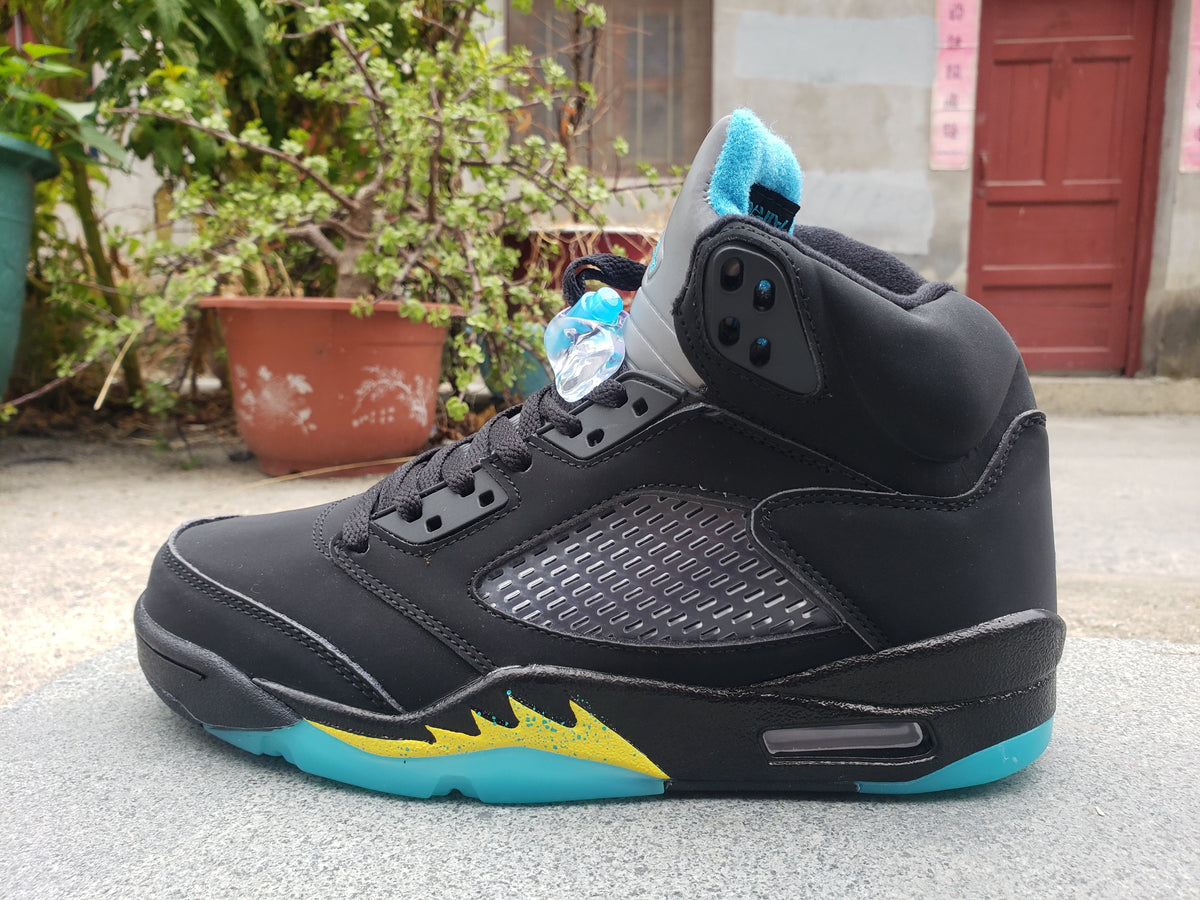 Jordan 5 Retro Black Taxi High-Top Sneakers