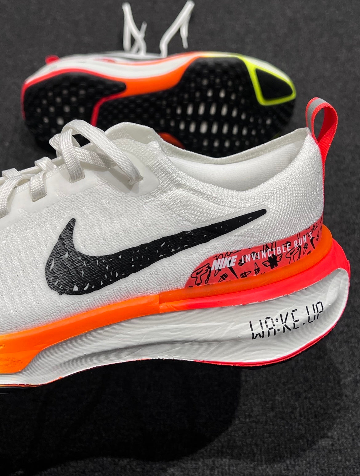 Nike ZoomX Invincible Run Flyknit 3 Running Shoes HF4915-100