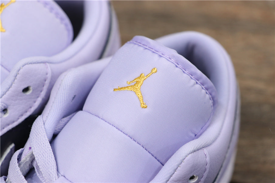 Air Jordan 1 Low Oxygen Purple Sneakers 554723-505