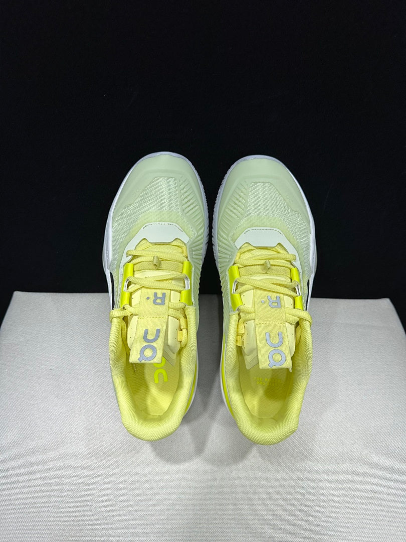 On The Roger Pro Fire Clay Tennis Shoes, Yellow