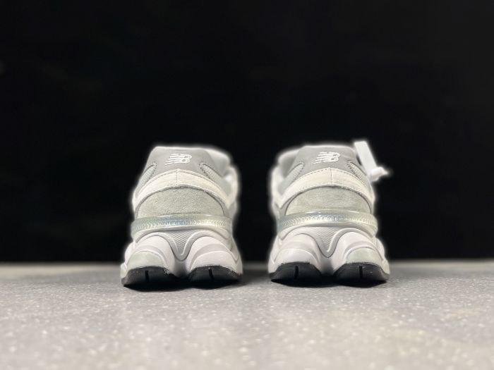 New Balance U9060JCG Sneakers in Light Grey