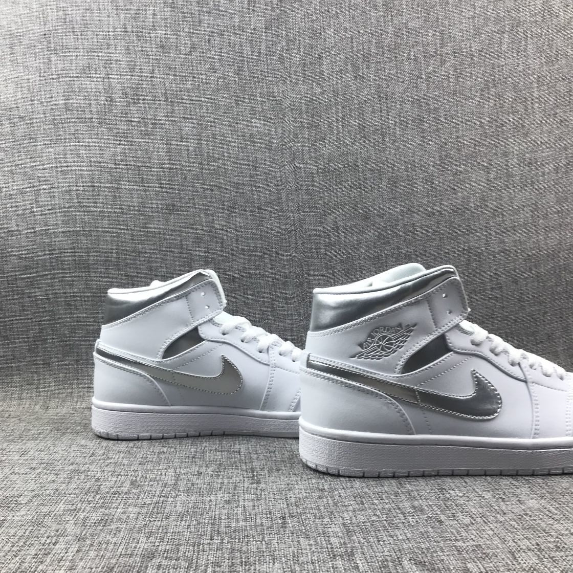 Air Jordan 1 Mid White Silver Sneakers 554724-105
